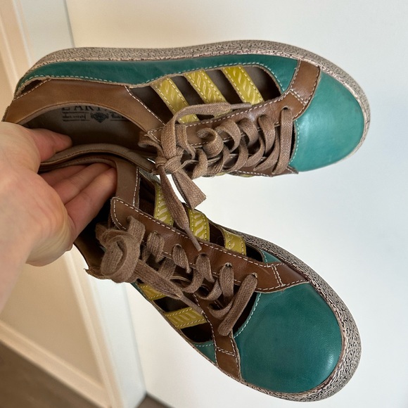 L'Artiste by Spring Step Porscha Sneaker - Picture 7 of 7